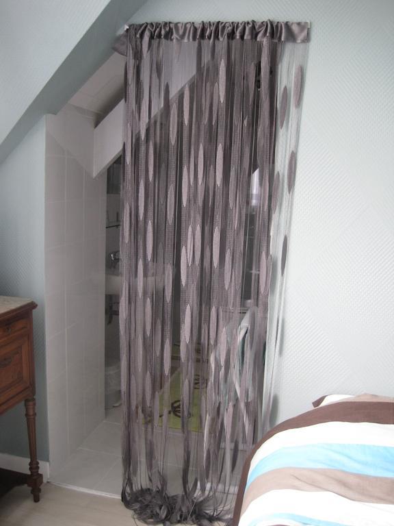Chambres D'Hotes La Pinderie Val-Couesnon Room photo